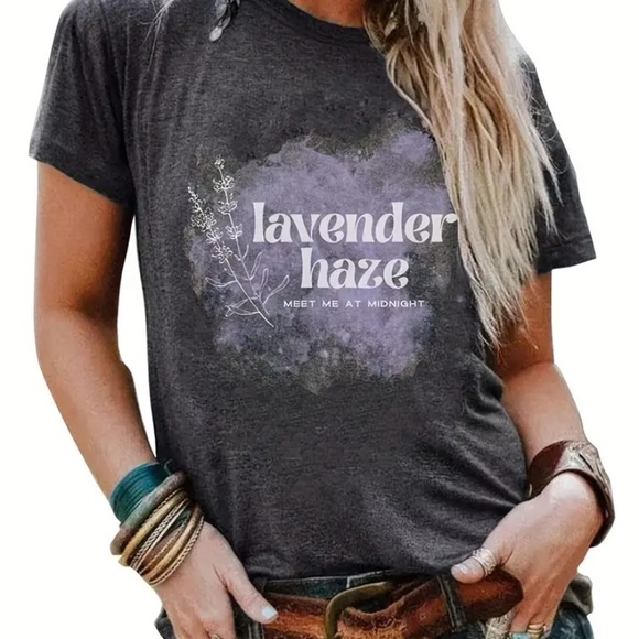 Gray Lavender Haze Taylor Swift Inspired Crew Neck T-Shirt Size L NWOT - Picture 1 of 3